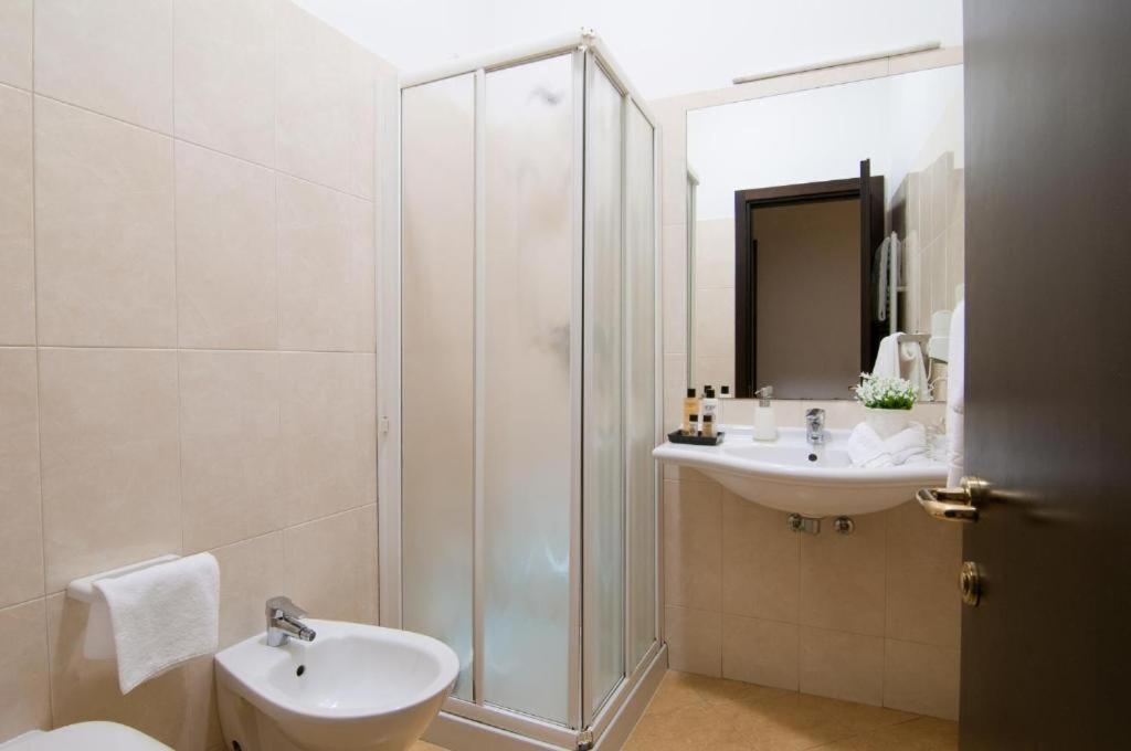 Cardinal Of - Recommended For Ages 25 To 55 Hotel Firenze